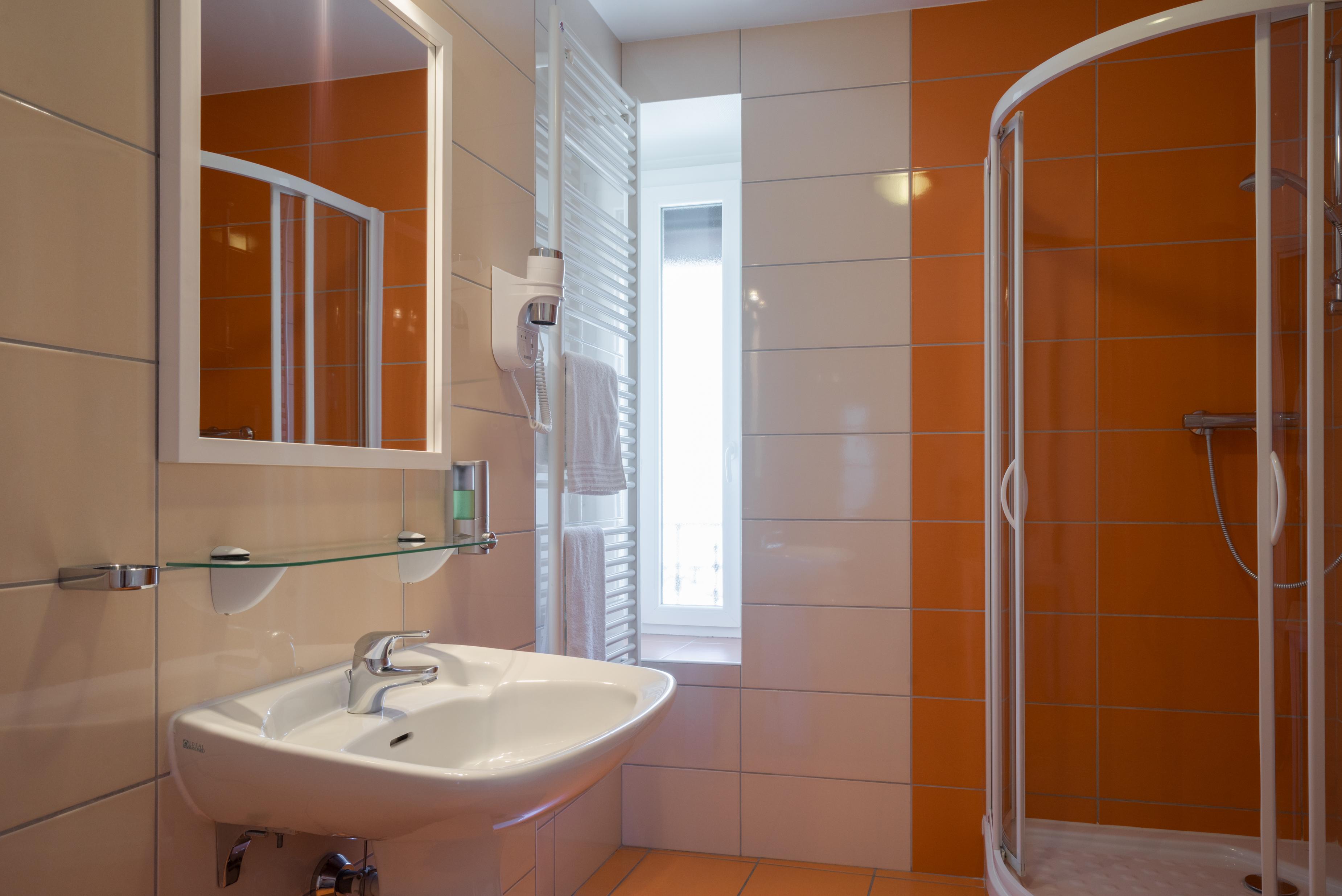 The Originals Boutique, Hotel Terminus, Bourg-En-Bresse Gare المظهر الخارجي الصورة