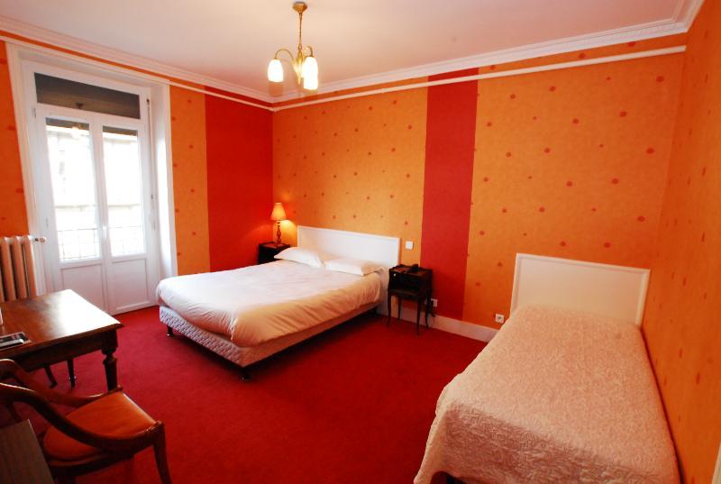 The Originals Boutique, Hotel Terminus, Bourg-En-Bresse Gare المظهر الخارجي الصورة